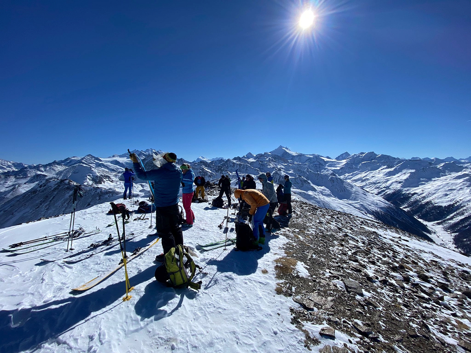 11_27. Feb 22_A_JO_Skitour Unterbaech VS (107).JPG